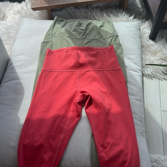 Lululemon legging - Picture 3 of 4